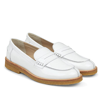 Angulus Womens Loafers | Classic | White Patent